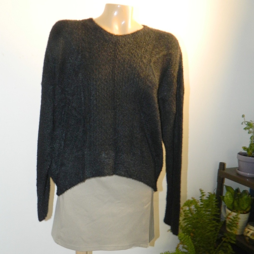 Mi Ami Pullover Sweater Women XL Black Eyelash New Fuzzy Crew Neck Long Sleeve